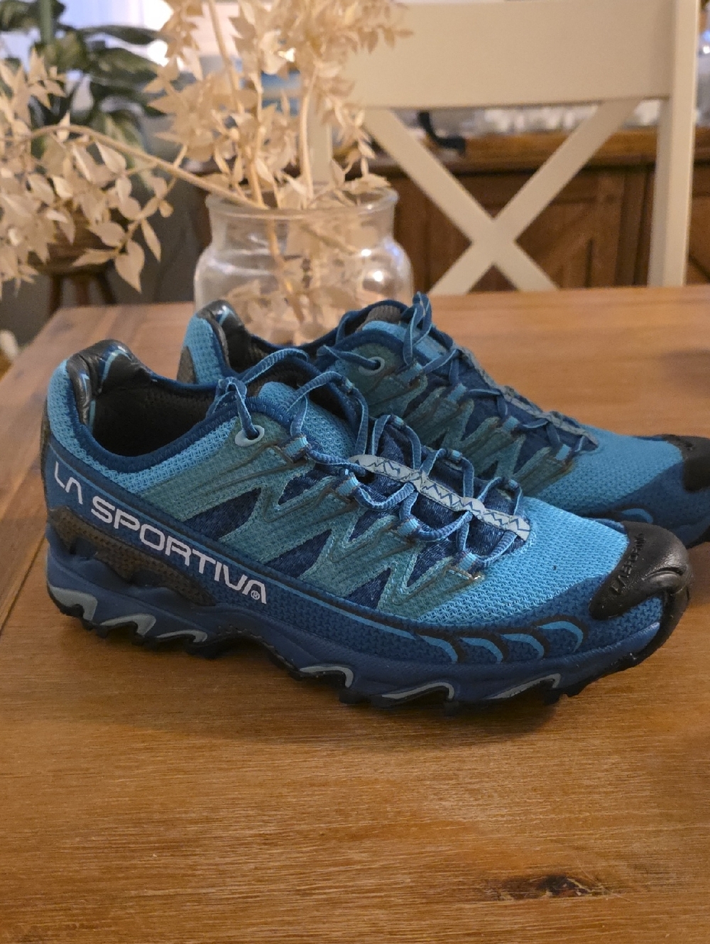 La Sportiva Womens Blue Trail/ Mountain  Running Ortholite Shoes